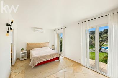 Maison - 154 m² - 5 pièces