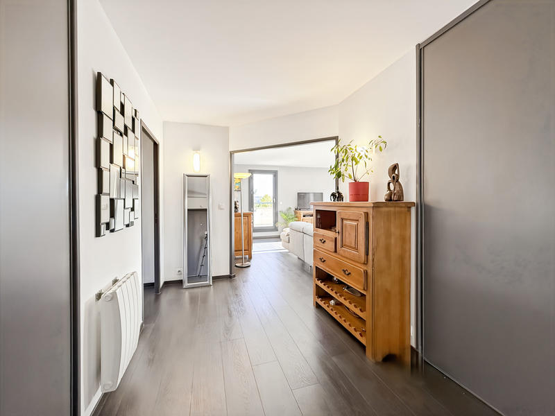 Appartement - 98 m² - 3 pièces