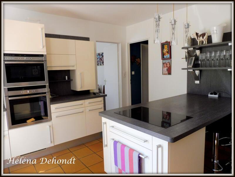 Maison - 303 m² - 9 pièces