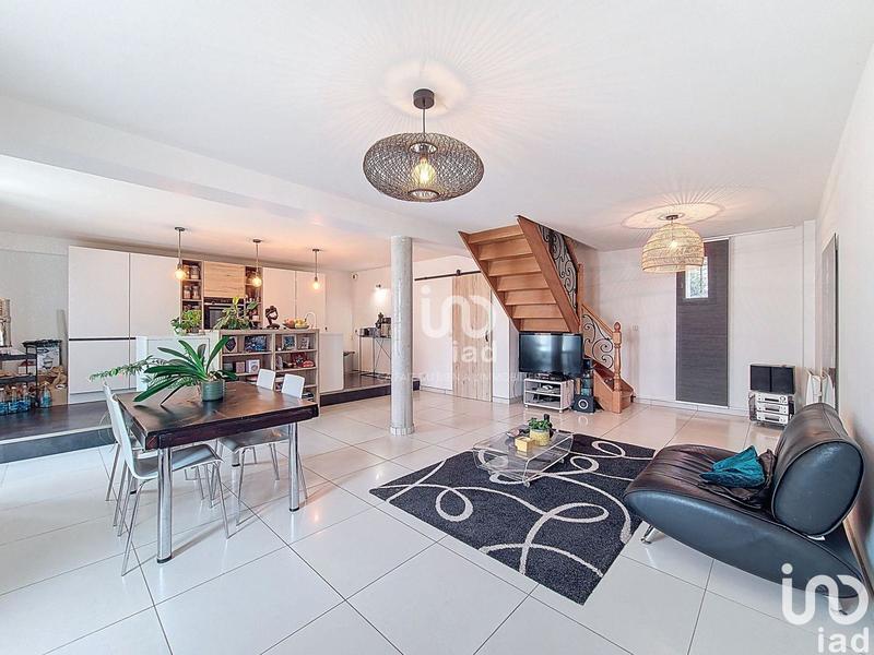 Maison - 130 m² - 6 pièces