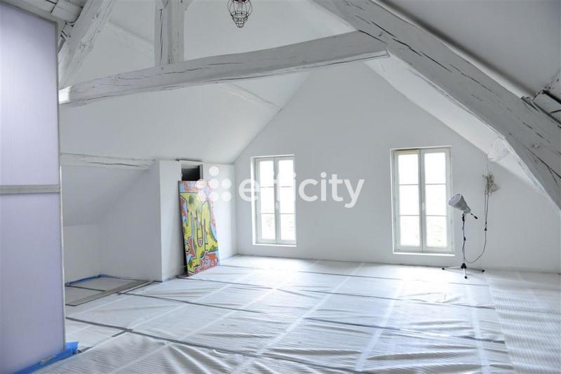 Maison - 260 m² - 8 pièces