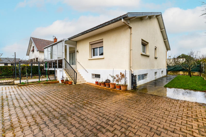 Maison - 110 m² - 5 pièces