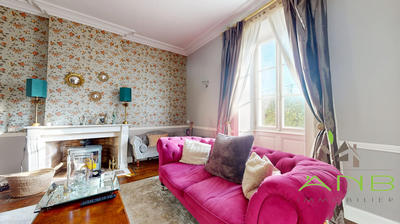 Maison ancienne - 206 m² - 7 pièces