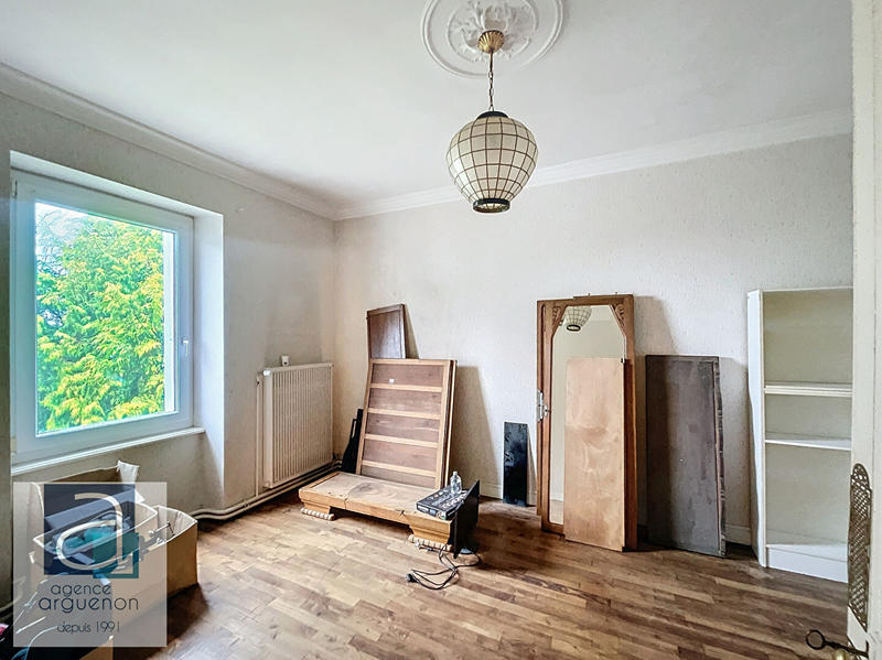 Maison - 93 m² - 5 pièces