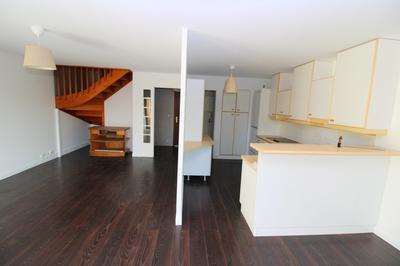 Appartement - 85 m² - 3 pièces