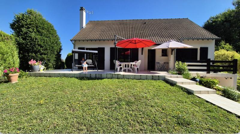 Maison - 180 m² - 7 pièces