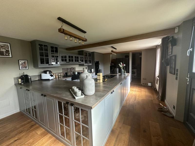 Maison - 170 m² - 5 pièces