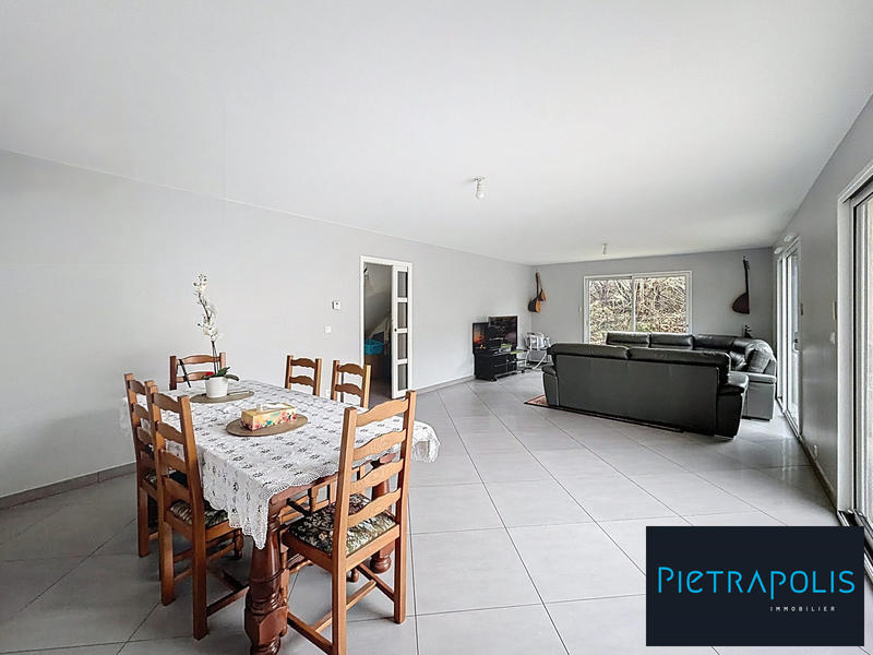 Maison - 152 m² - 5 pièces