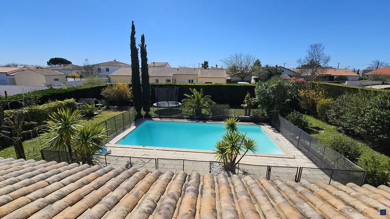 Maison contemporaine - 188 m² - 5 pièces