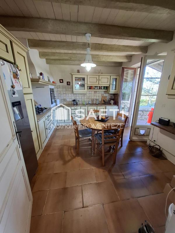 Maison - 122 m² - 6 pièces