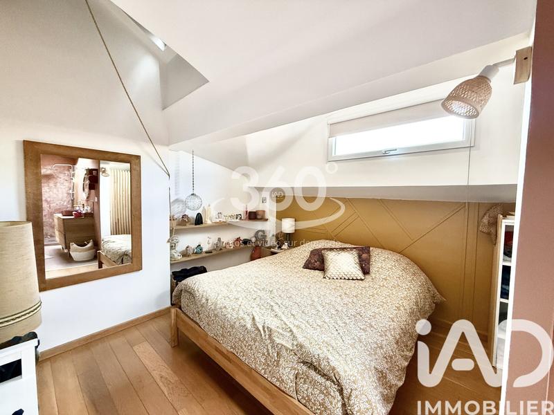 Appartement - 97 m² - 4 pièces