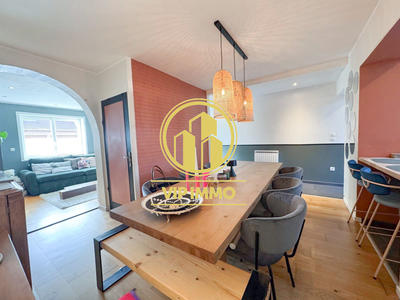 Maison - 111 m² - 5 pièces