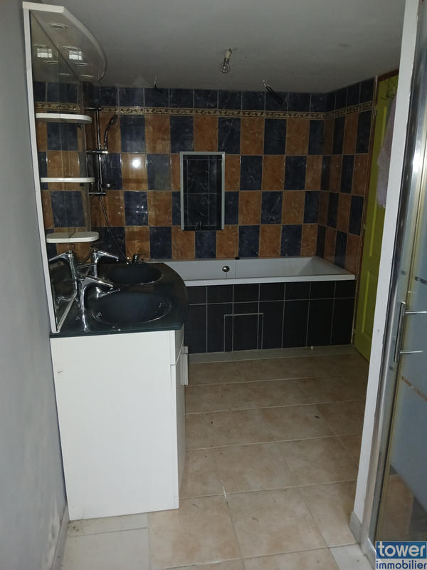 Maison - 140 m² - 7 pièces