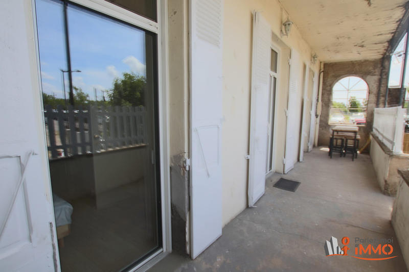 Appartement - 81 m² - 6 pièces