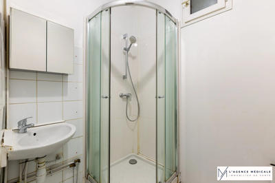 Bureau - 43 m² - 2 pièces