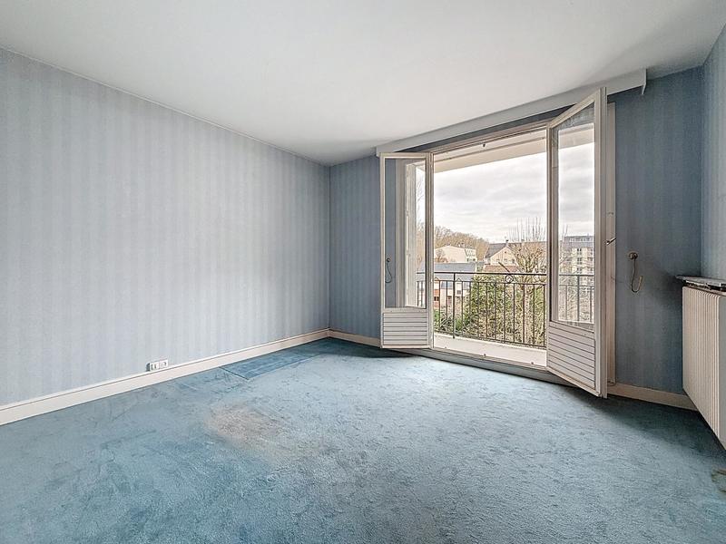 Appartement - 90 m² - 4 pièces