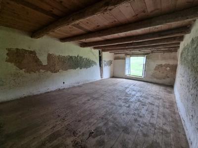 Maison - 309 m² - 4 pièces