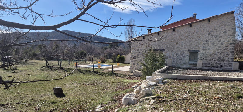 Maison - 85 m² - 3 pièces