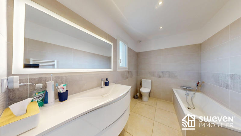 Villa - 106 m² - 4 pièces