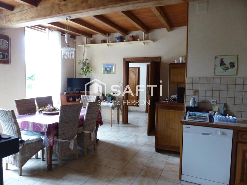 Maison - 201 m² - 7 pièces