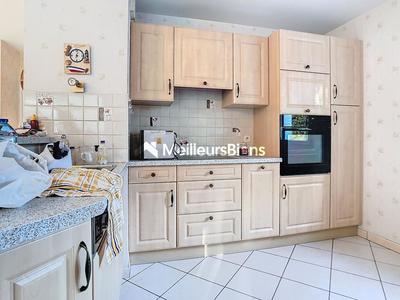 Appartement - 77 m² - 4 pièces