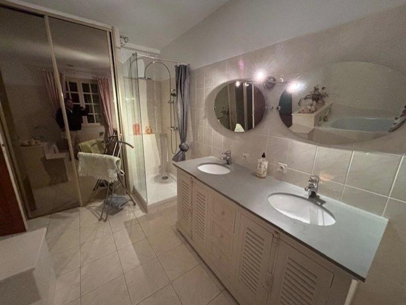 Villa - 330 m² - 7 pièces