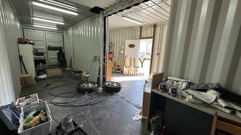 Local commercial - 679 m²