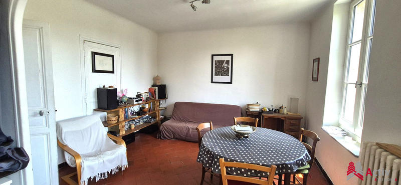 Appartement - 90 m² - 3 pièces