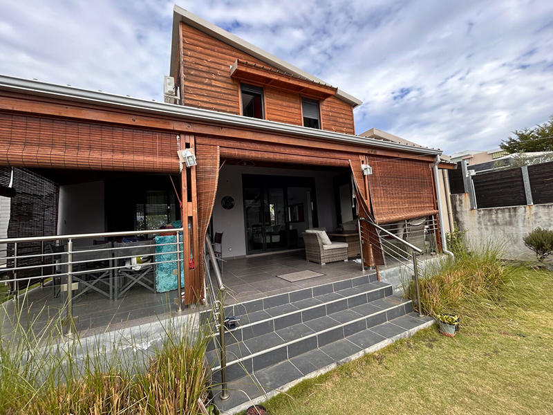 Villa - 120 m² - 5 pièces