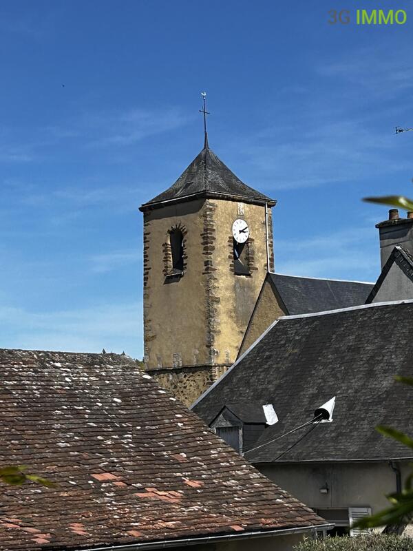 Propriété - 281 m² - 11 pièces