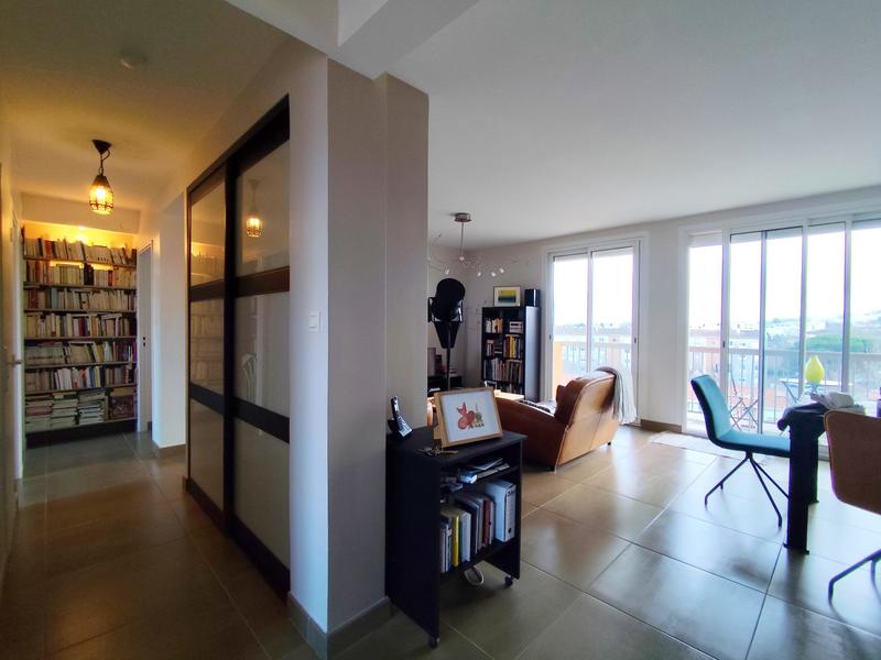 Appartement - 75 m² - 3 pièces