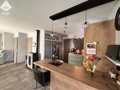 Maison - 106 m² - 4 pièces