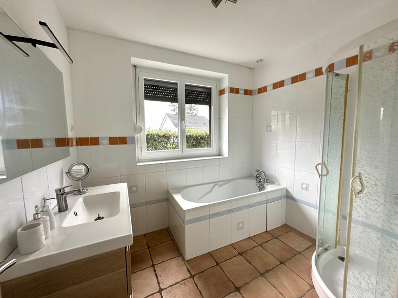 Maison - 146 m² - 6 pièces