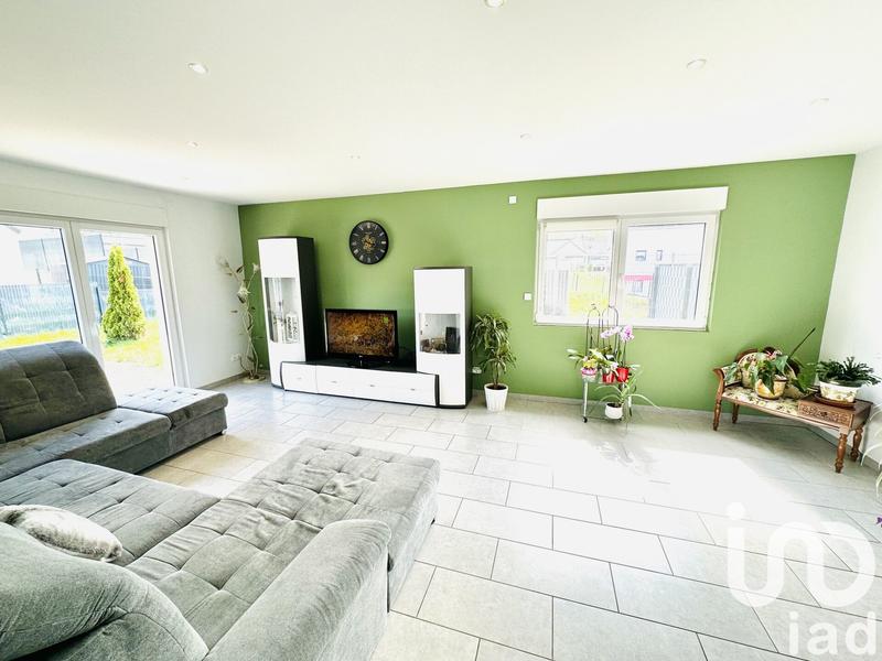 Maison - 101 m² - 5 pièces