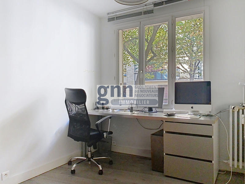 Appartement - 100 m² - 5 pièces