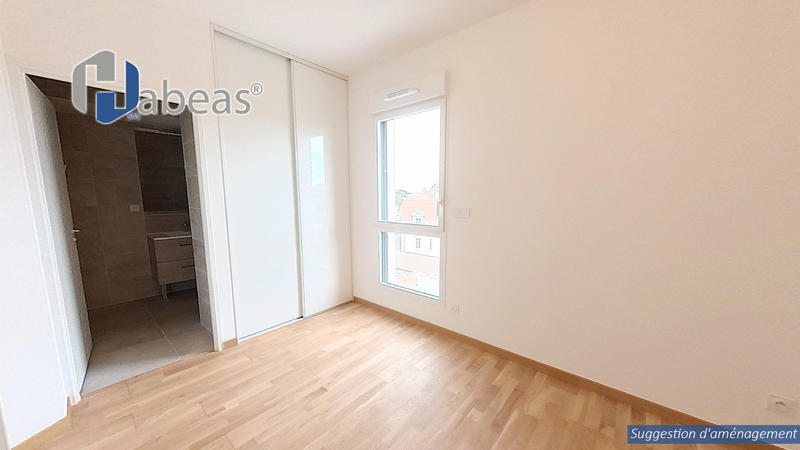 Appartement - 95 m² - 4 pièces