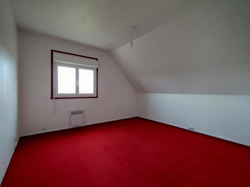 Maison - 92 m² - 4 pièces