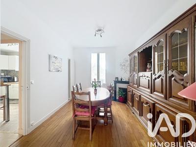 Maison - 94 m² - 4 pièces