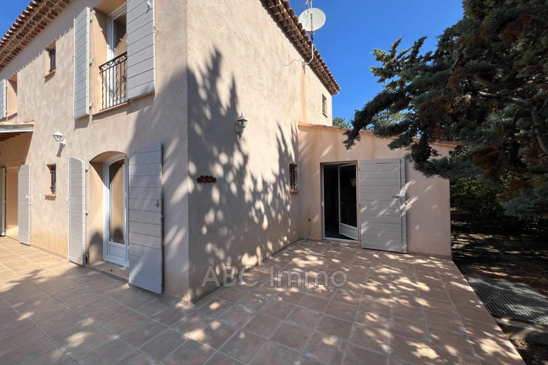 Villa - 150 m² - 5 pièces