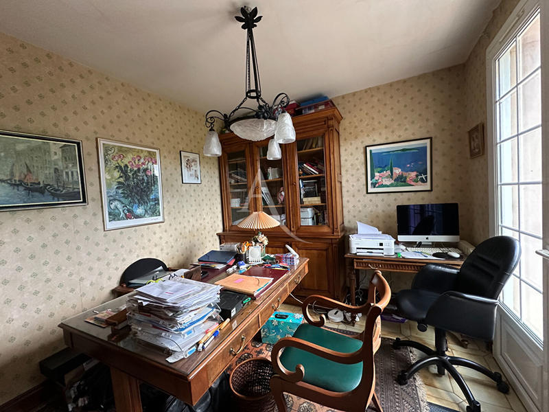 Maison - 188 m² - 7 pièces