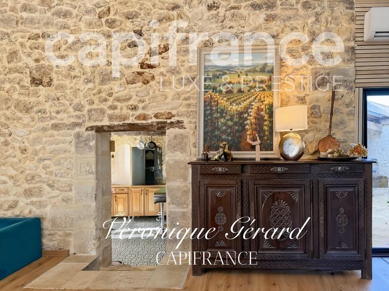 Propriété - 310 m² - 8 pièces