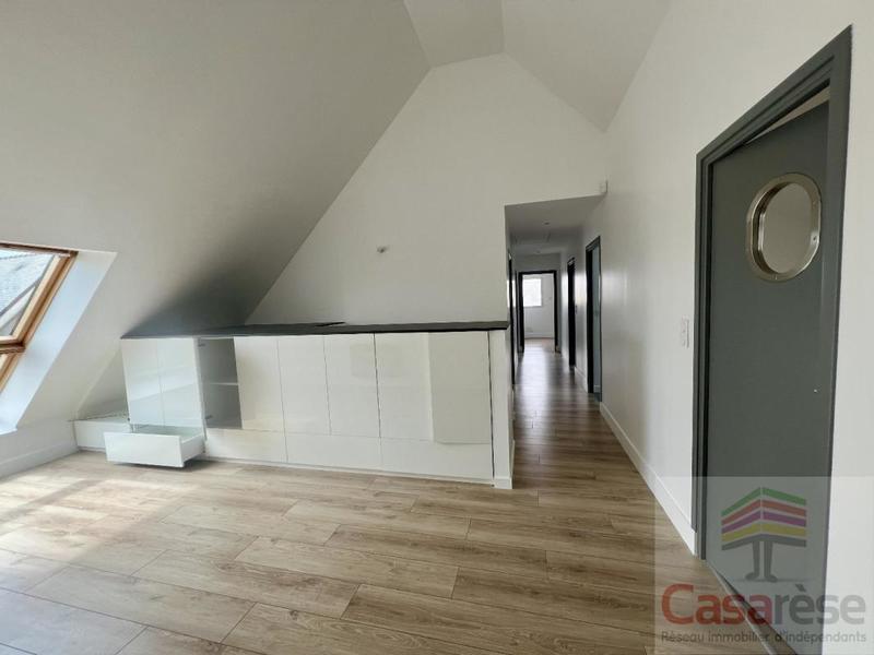 Villa - 220 m² - 7 pièces