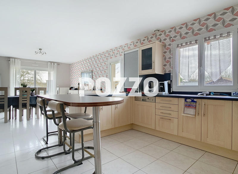 Maison - 130 m² - 6 pièces