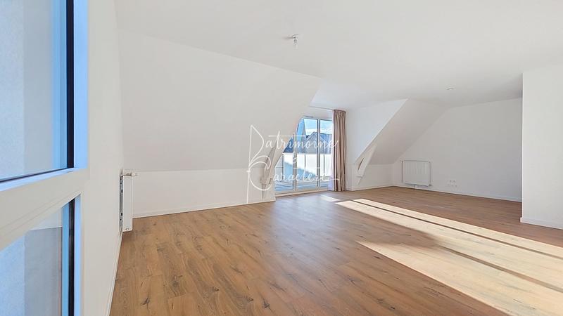 Appartement - 83 m² - 4 pièces