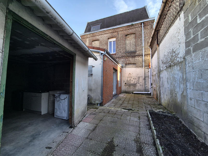 Maison - 195 m² - 8 pièces