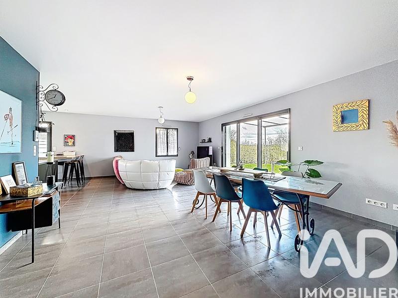 Maison - 128 m² - 6 pièces