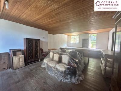 Maison - 200 m² - 7 pièces