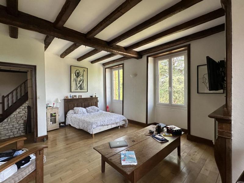 Maison de maîtres - 415 m² - 10 pièces