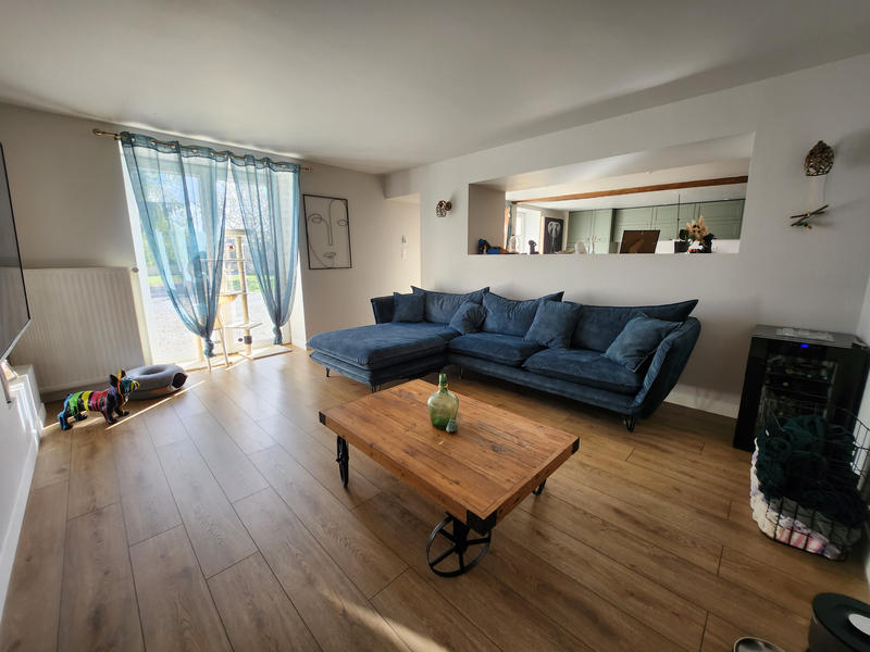 Maison - 180 m² - 7 pièces