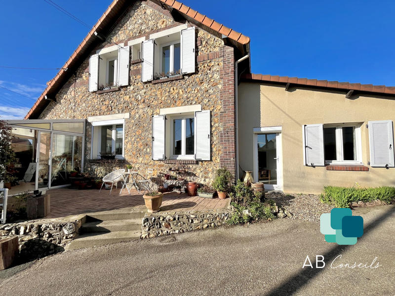Maison - 81 m² - 4 pièces